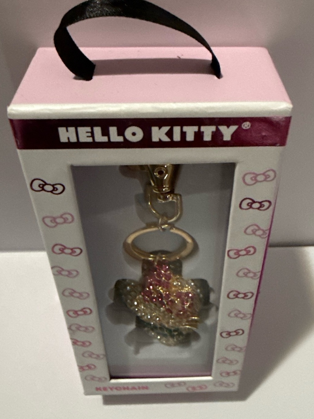 Hello Kitty Keychain - Picture 9 of 11